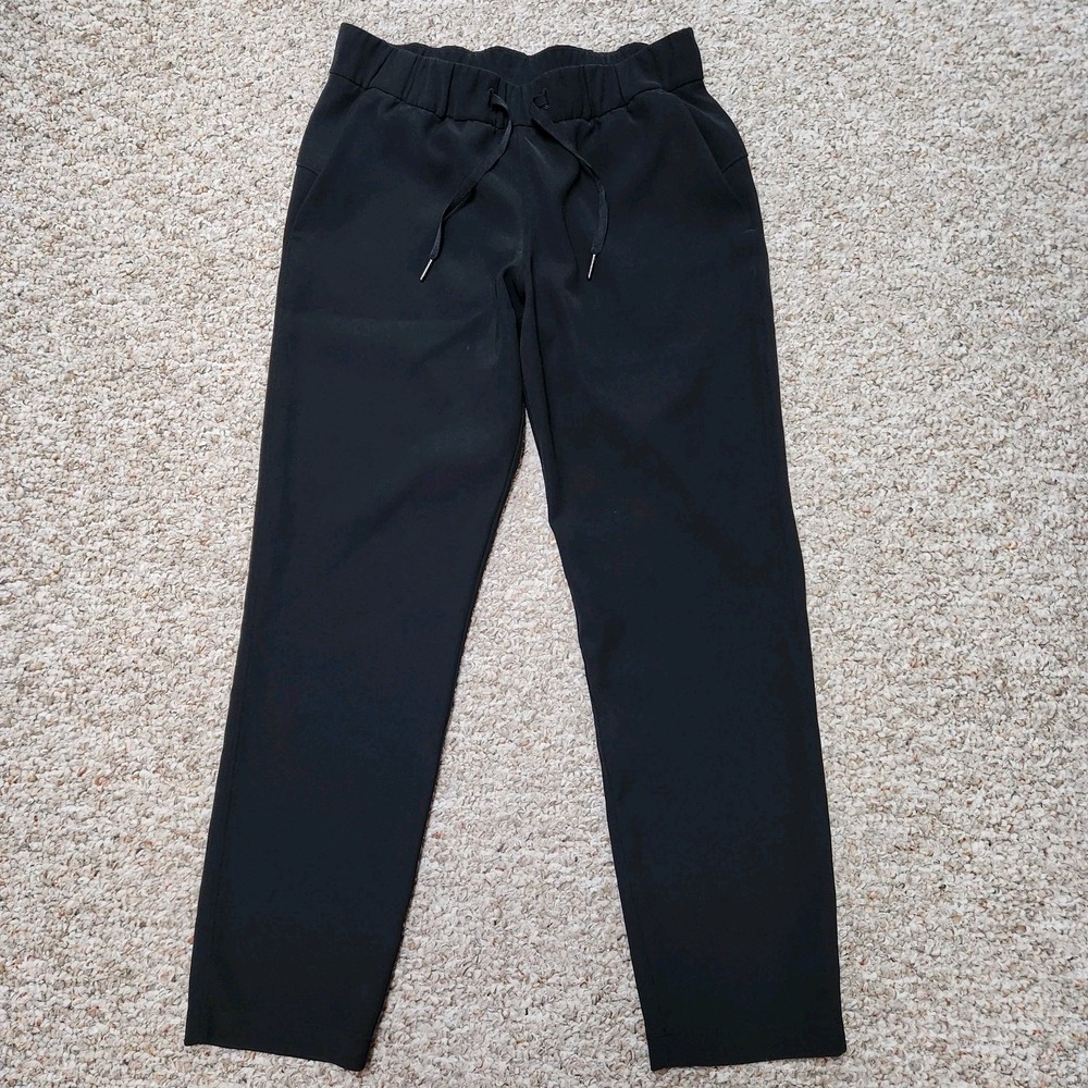 Lululemon Keep Moving Pant Size 6 Pockets Black 28x27